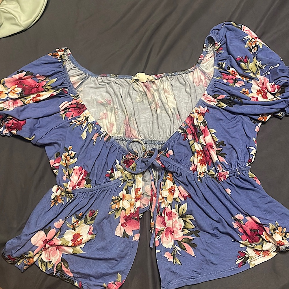 Cute top